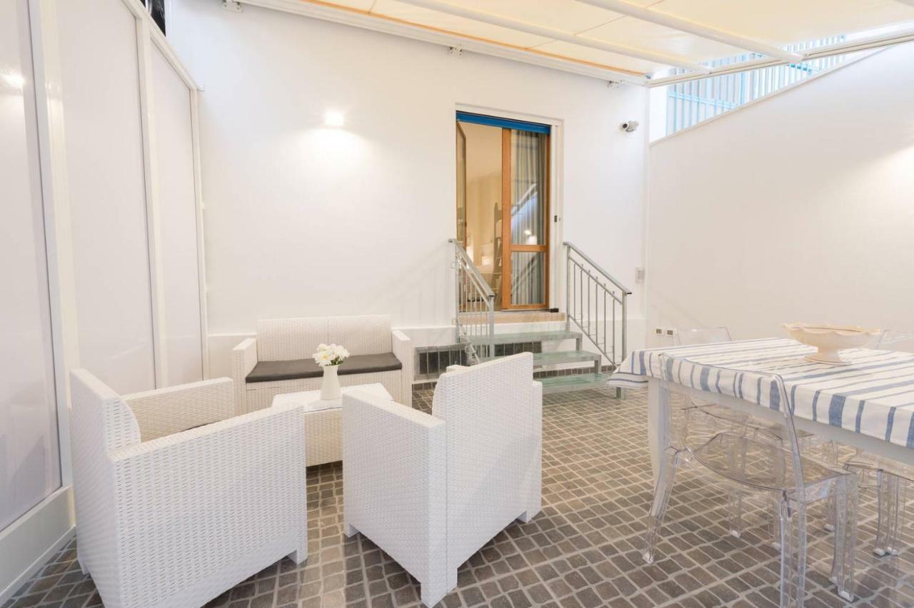 Casa Vacanze Poseidone Lido Conchiglia Exterior foto